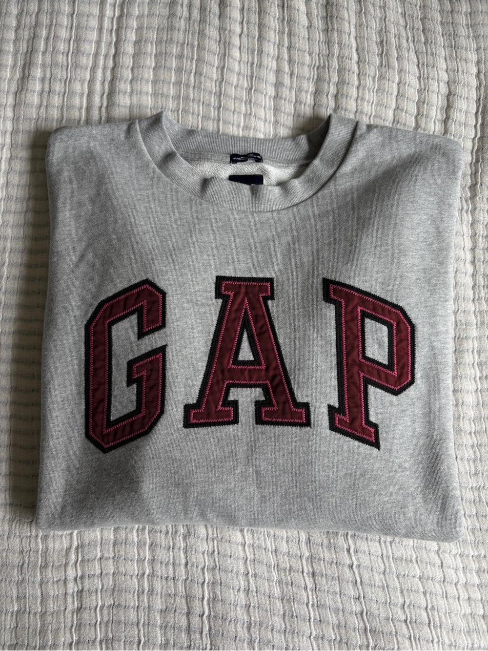 GAP Logo Crewneck Sweatshirt